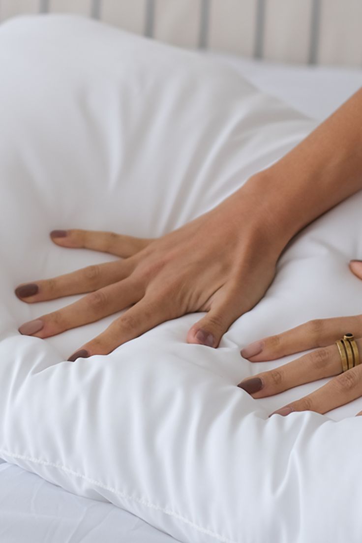 خدادية بولي داون Poly Down Cushion