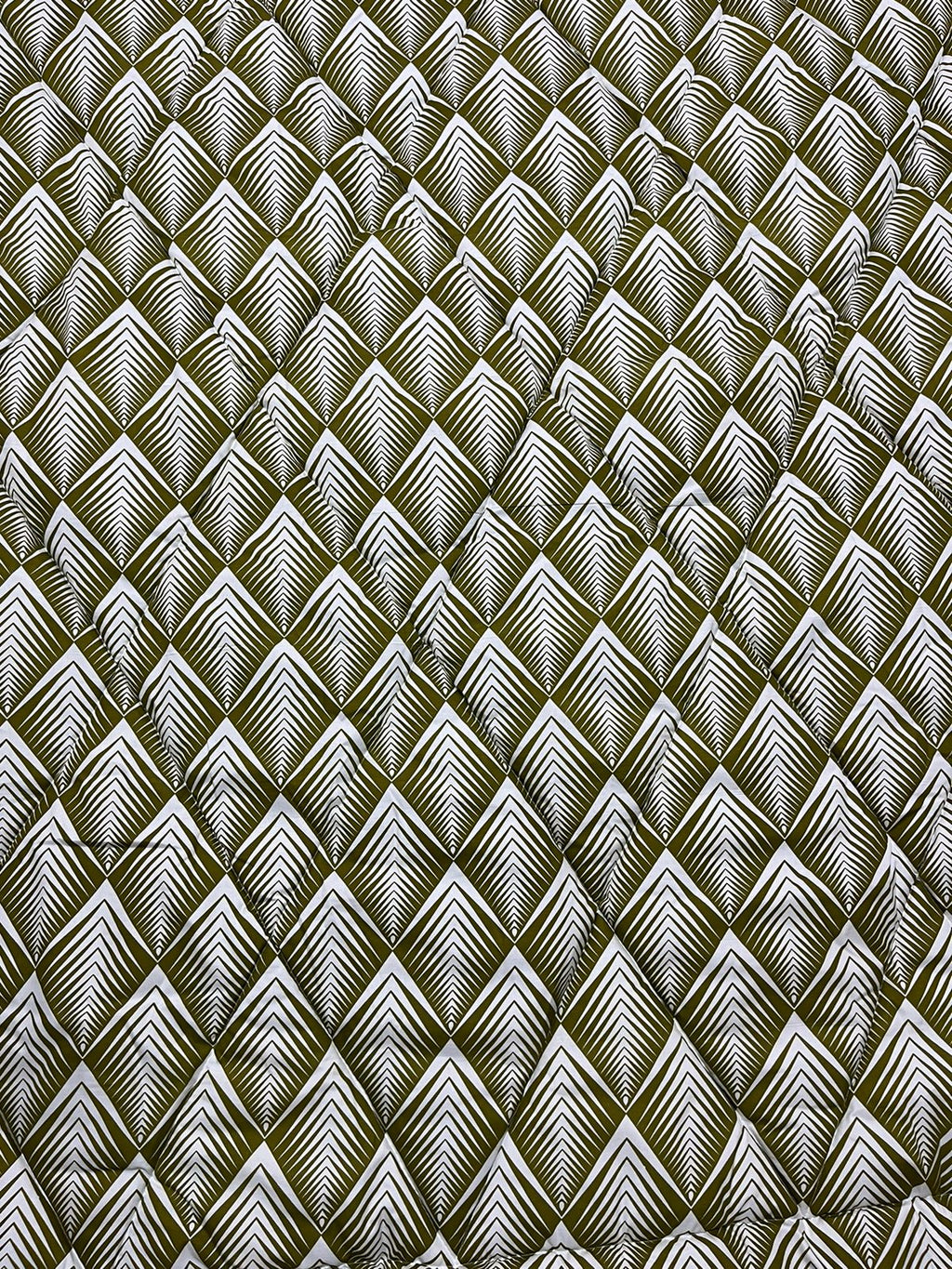 180x230 لحاف فايبر سنجل مشجر زيتي